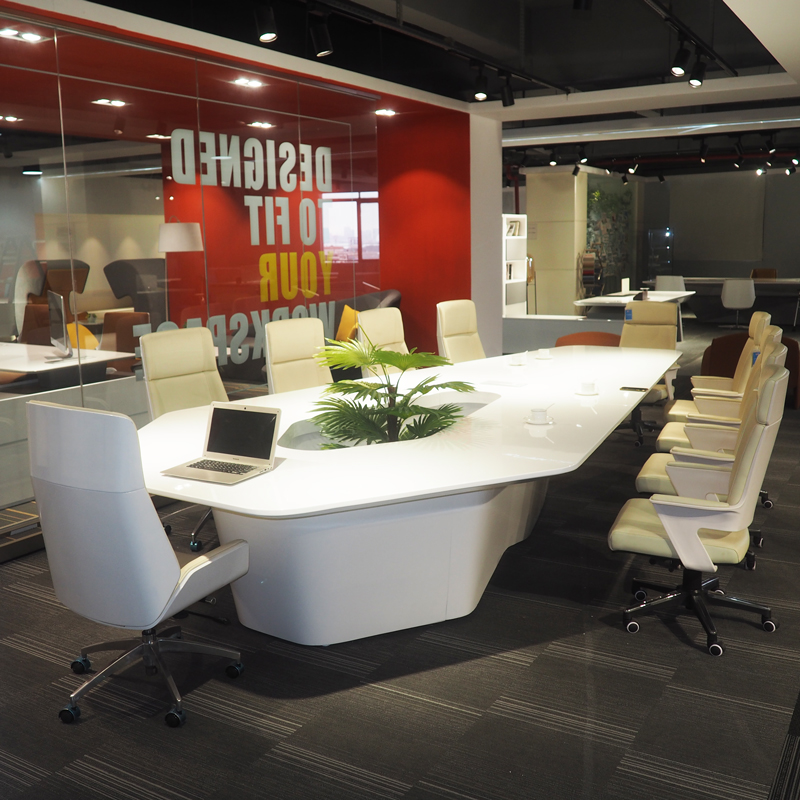 現代的な白いハイテクスマートオフィス家具 8名、10名、12 - High Tech Office Room のレビューと価格